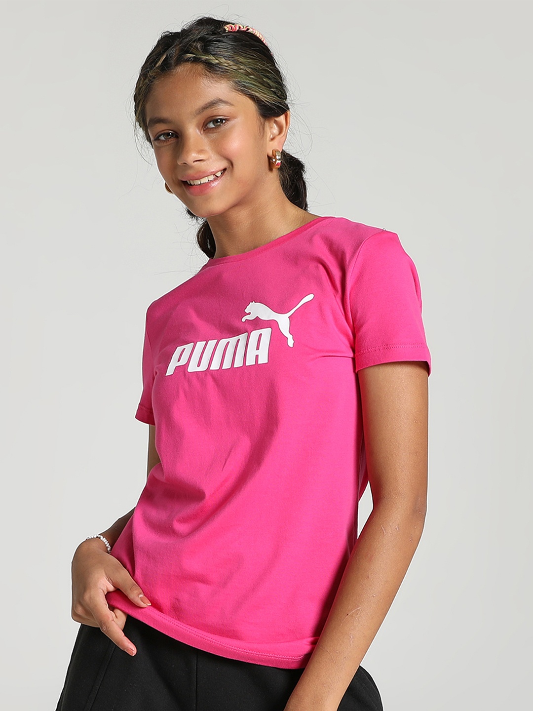 

Puma Girls Brand Logo Printed Pure Cotton Essentials Logo T-shirt, Fuchsia