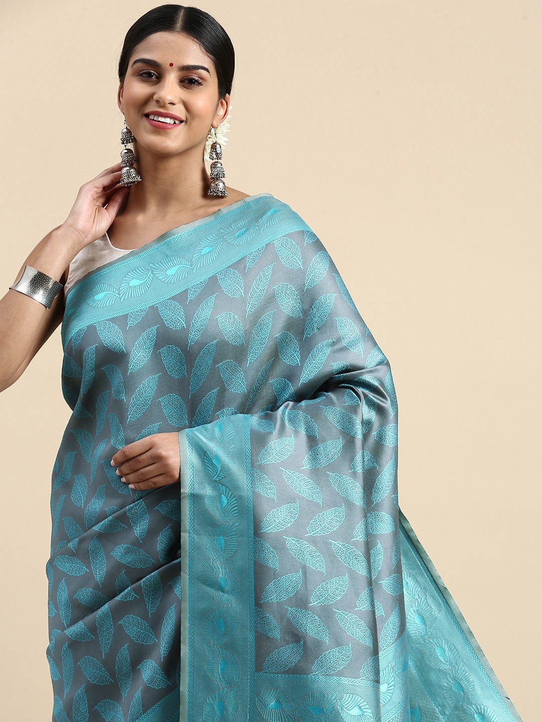 

Pothys Ethnic Motifs Jute Silk Saree, Grey