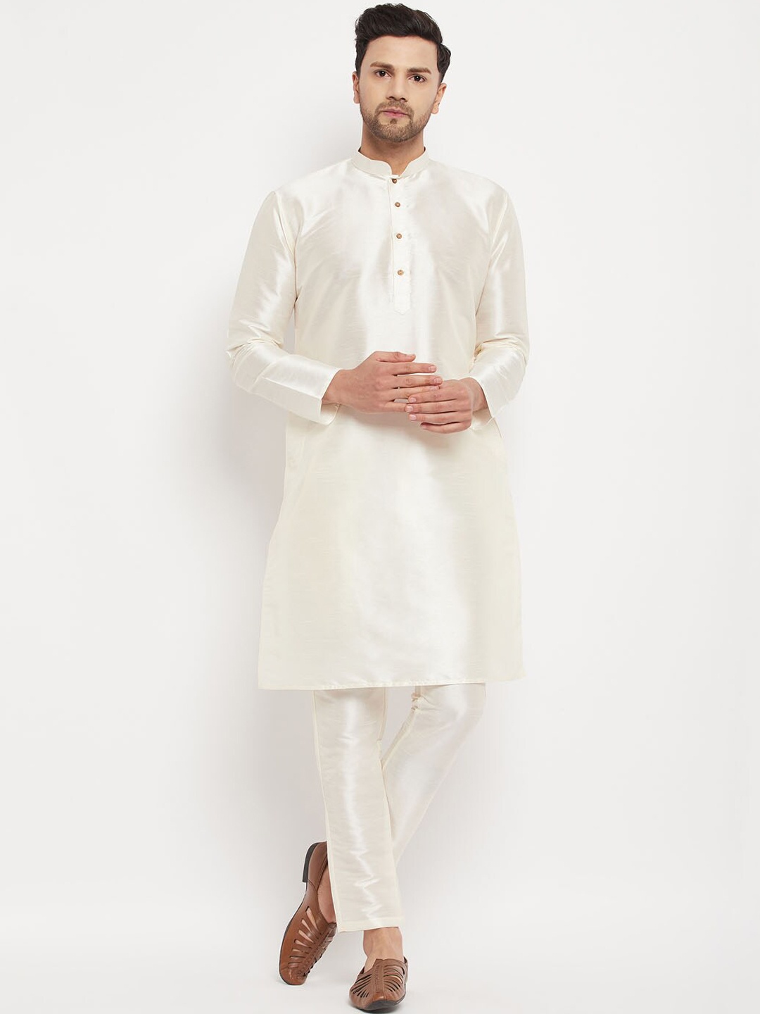 

VASTRAMAY Mandarin Collar Straight Kurta with Pyjamas, Cream