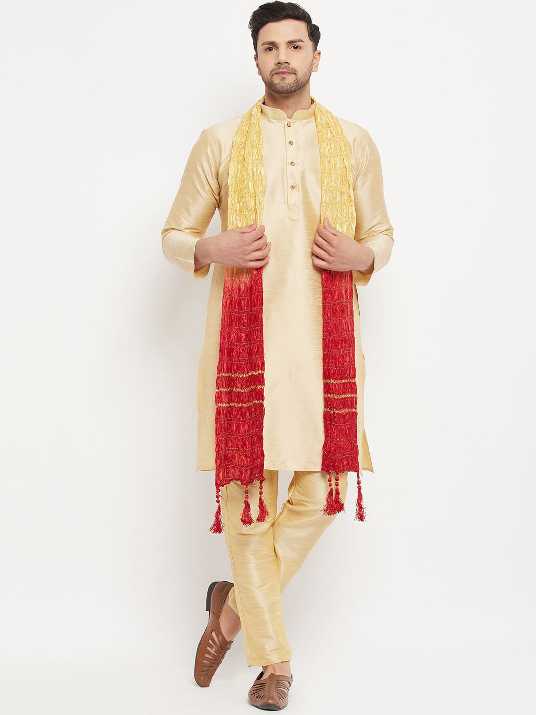 

VASTRAMAY Mandarin Collar Straight Kurta with Pyjamas & Dupatta, Gold