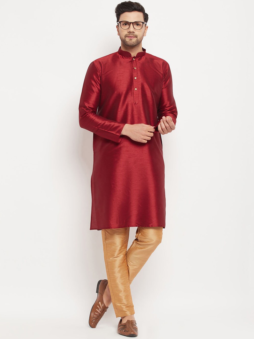 

VASTRAMAY Mandarin Collar Straight Kurta with Pyjamas, Maroon