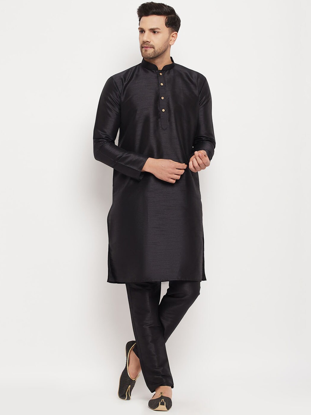 

VASTRAMAY Mandarin Collar Straight Kurta with Trousers, Black