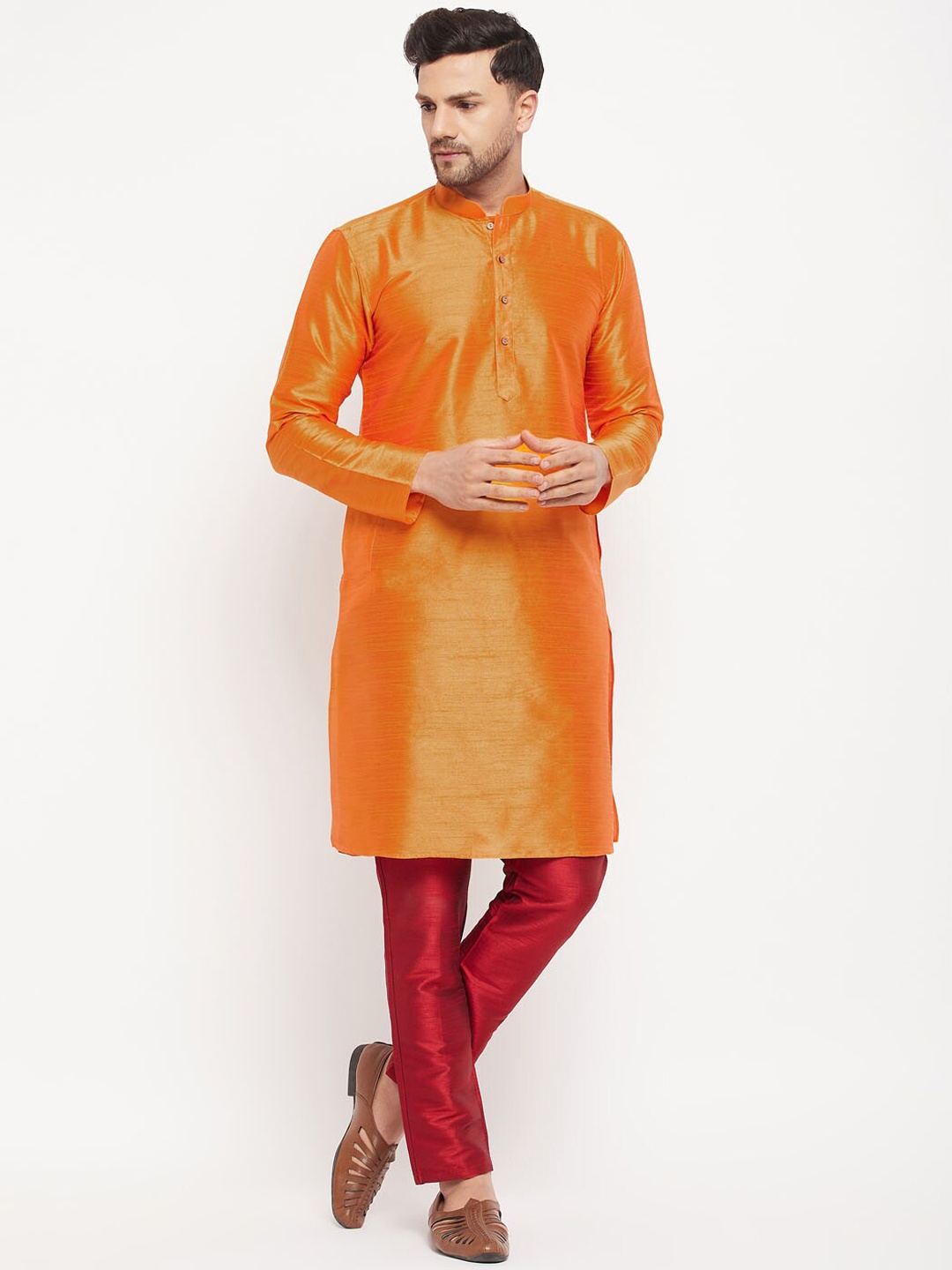 

VASTRAMAY Mandarin Collar Silk Blend Kurta With Trousers, Orange