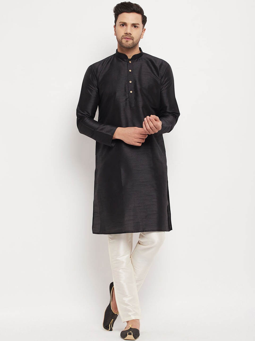 

VASTRAMAY Mandarin Collar Silk Blend Kurta With Trousers, Black