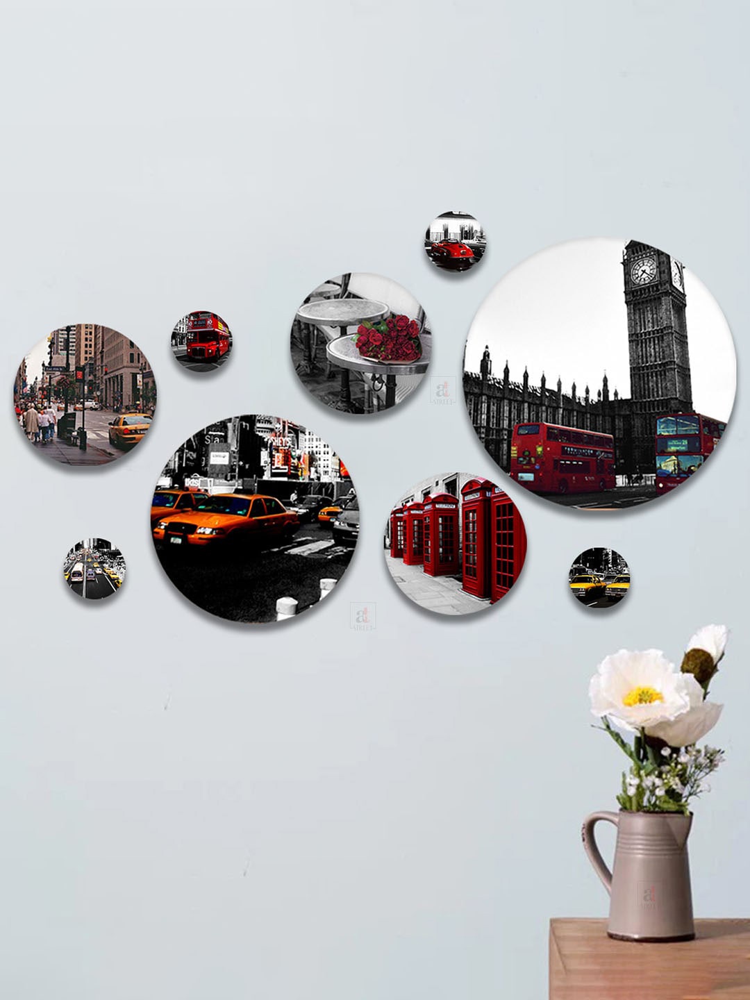 

Art Street White & Black 9 Pieces Printed London Eye Landmarks Wall Arts