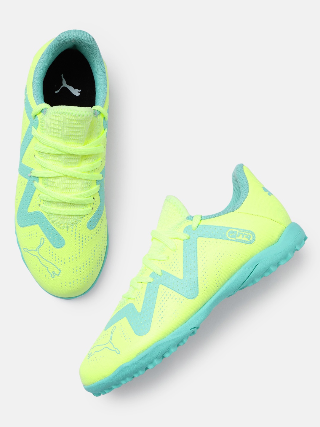 

Puma Kids Future Play Youth Football Turf Trainers, Fluorescent green