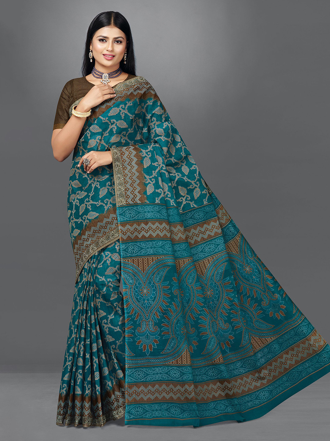 

SHANVIKA Floral Printed Pure Cotton Block Print Saree, Blue