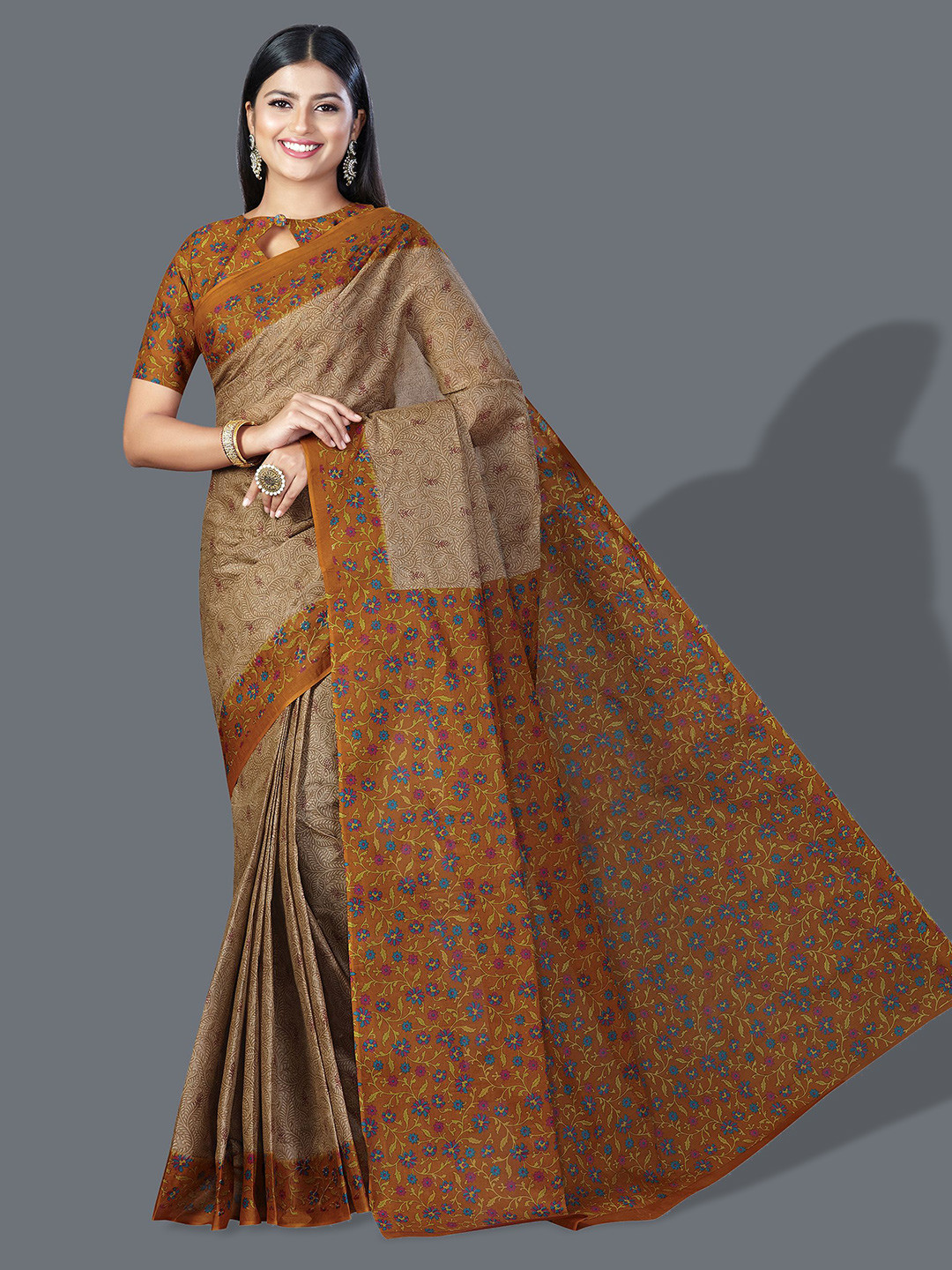 

SHANVIKA Ethnic Motif Printed Pure Cotton Saree, Brown