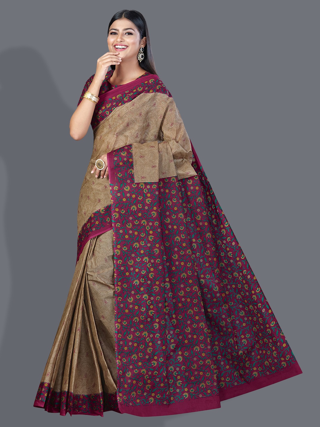 

SHANVIKA Floral Printed Pure Cotton Saree, Brown