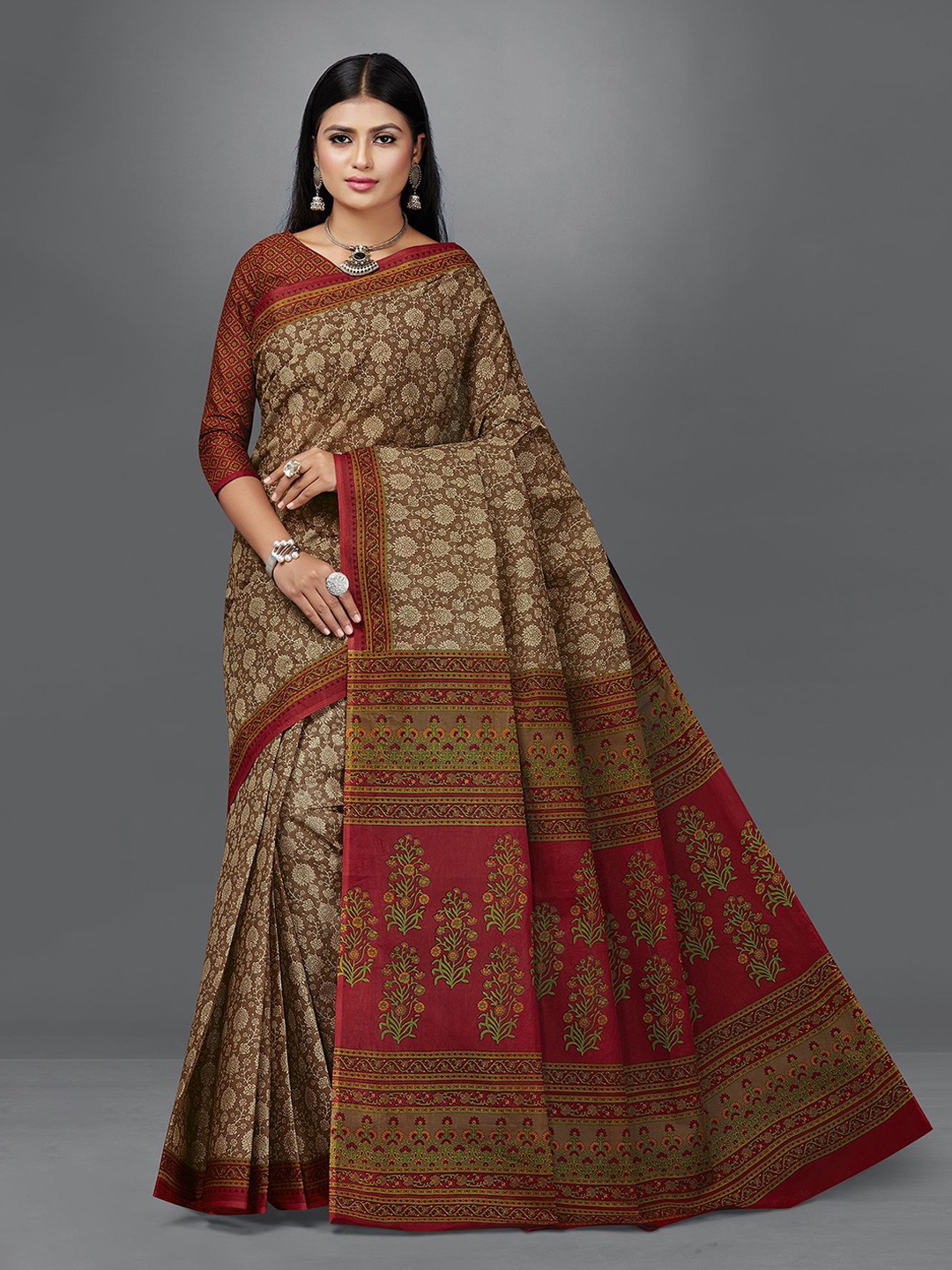 

SHANVIKA Brown & Maroon Floral Pure Cotton Block Print Saree