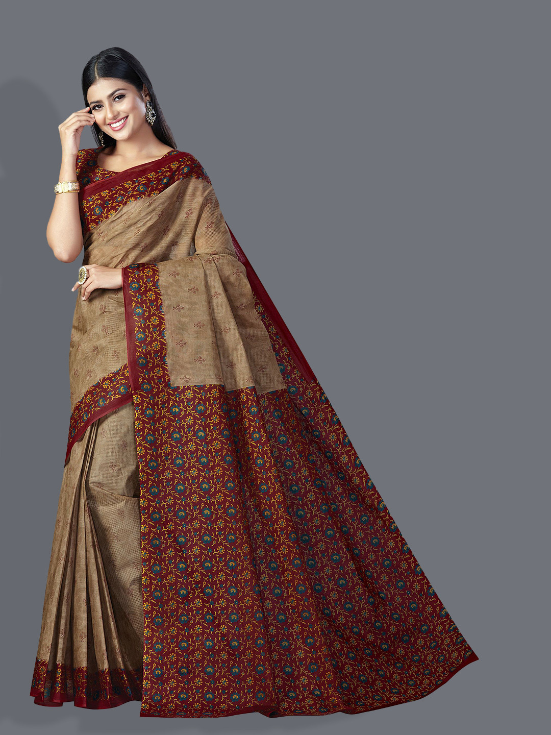 

SHANVIKA Floral Printed Pure Cotton Block Print Saree, Brown