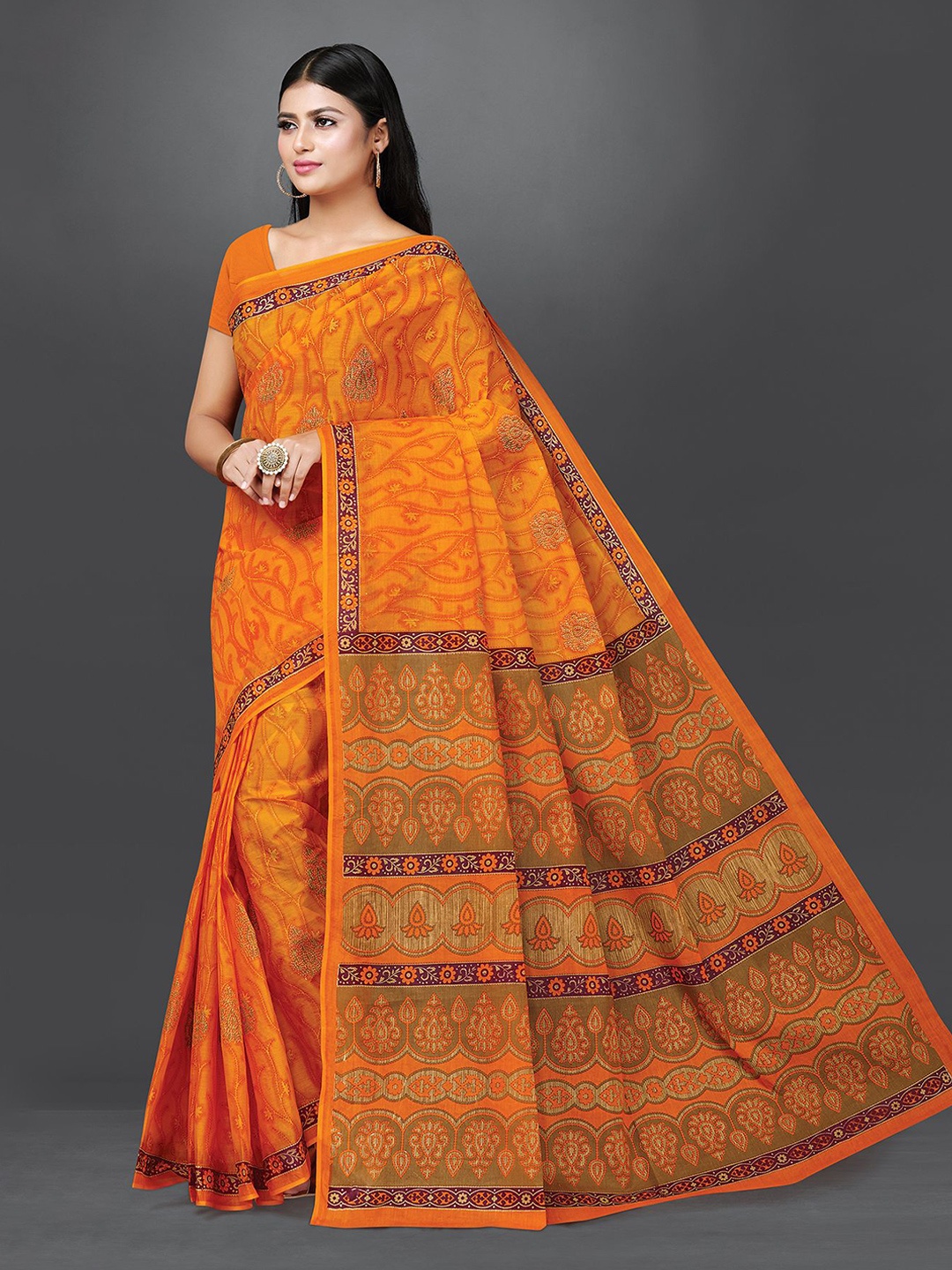 

SHANVIKA Floral Printed Pure Cotton Block Print Saree, Orange