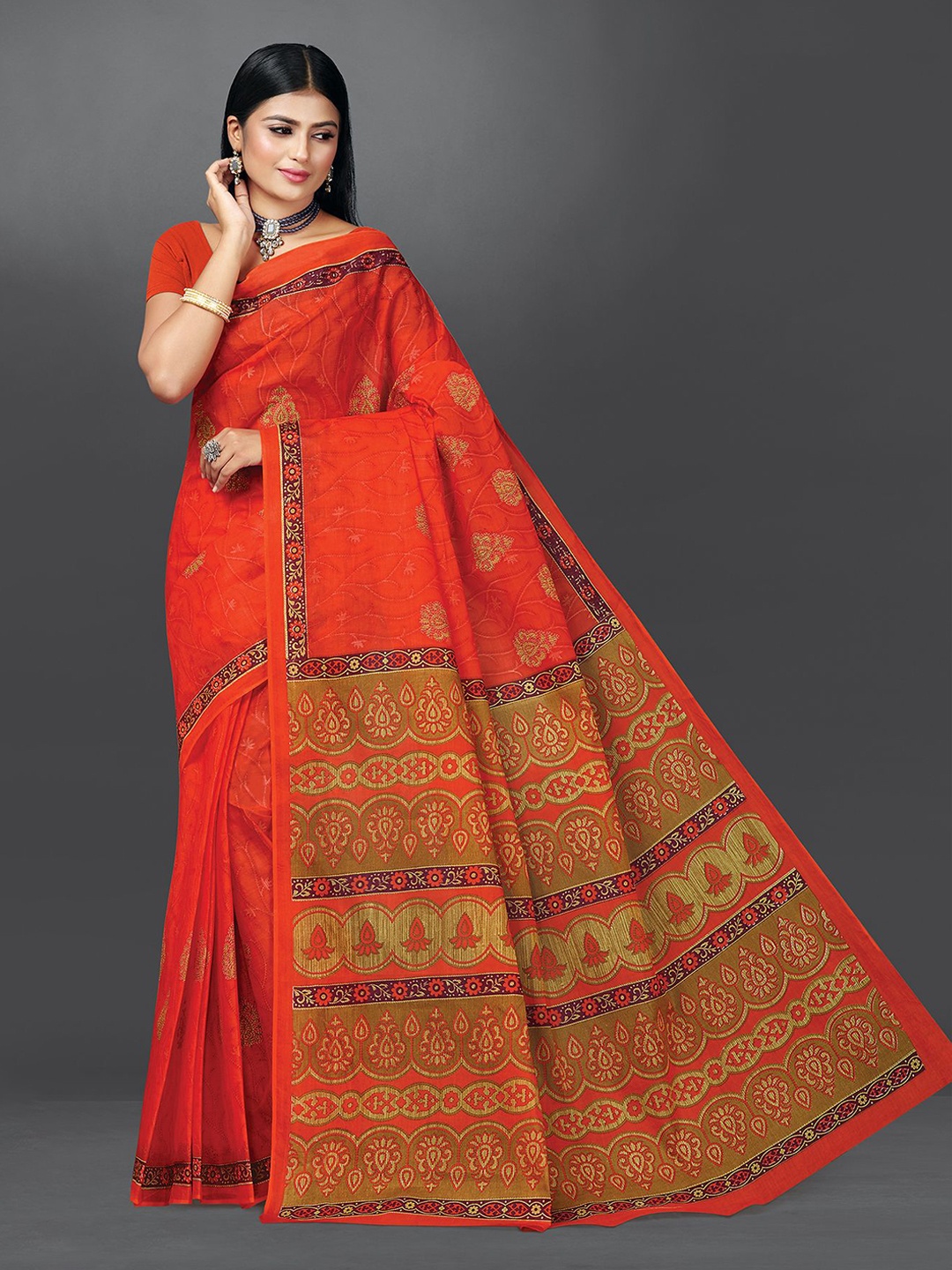 

SHANVIKA Orange & Green Ethnic Motifs Pure Cotton Block Print Saree