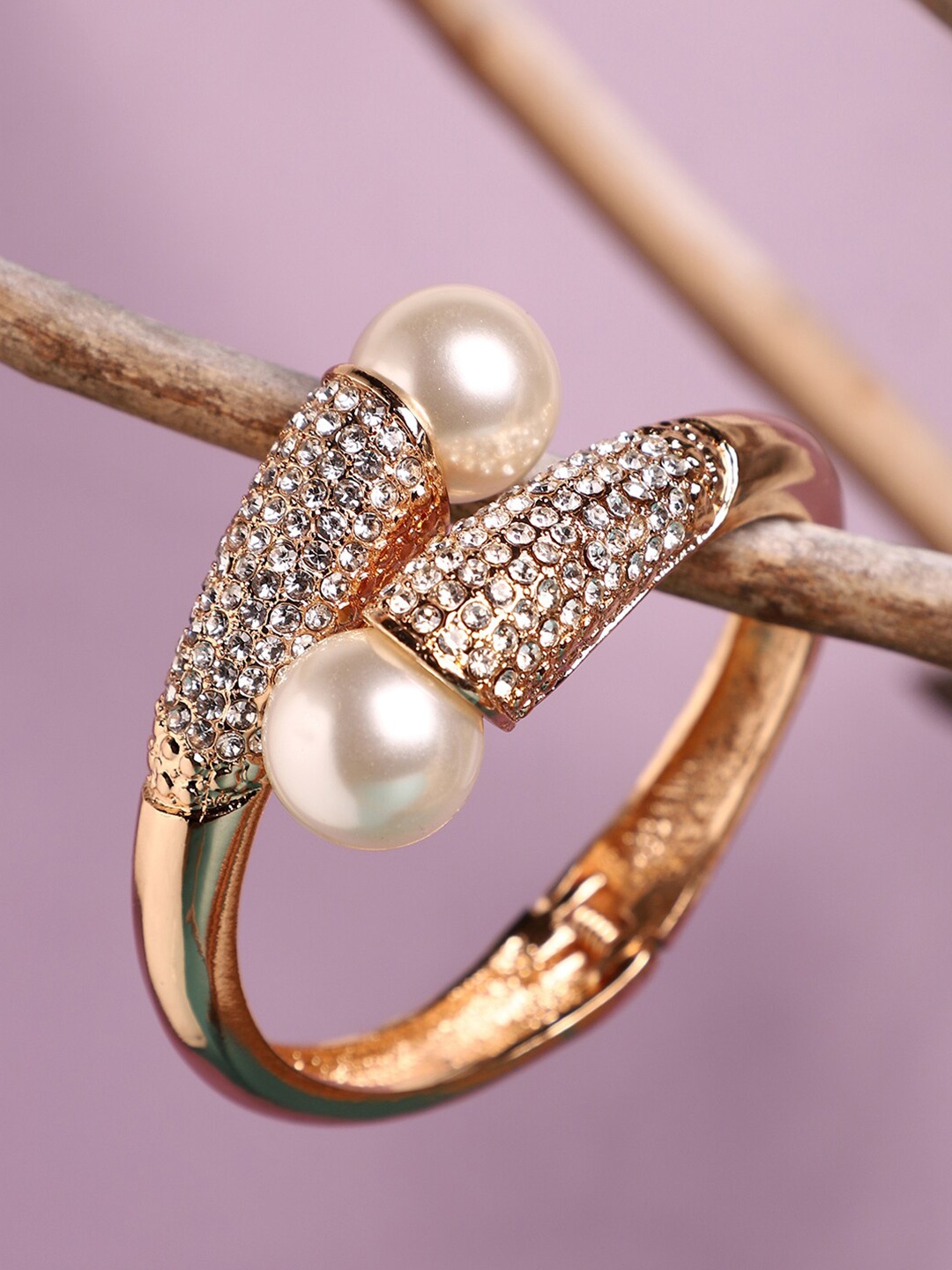 

SOHI Pearls Gold-Plated Pearls Bangle-Style Bracelet