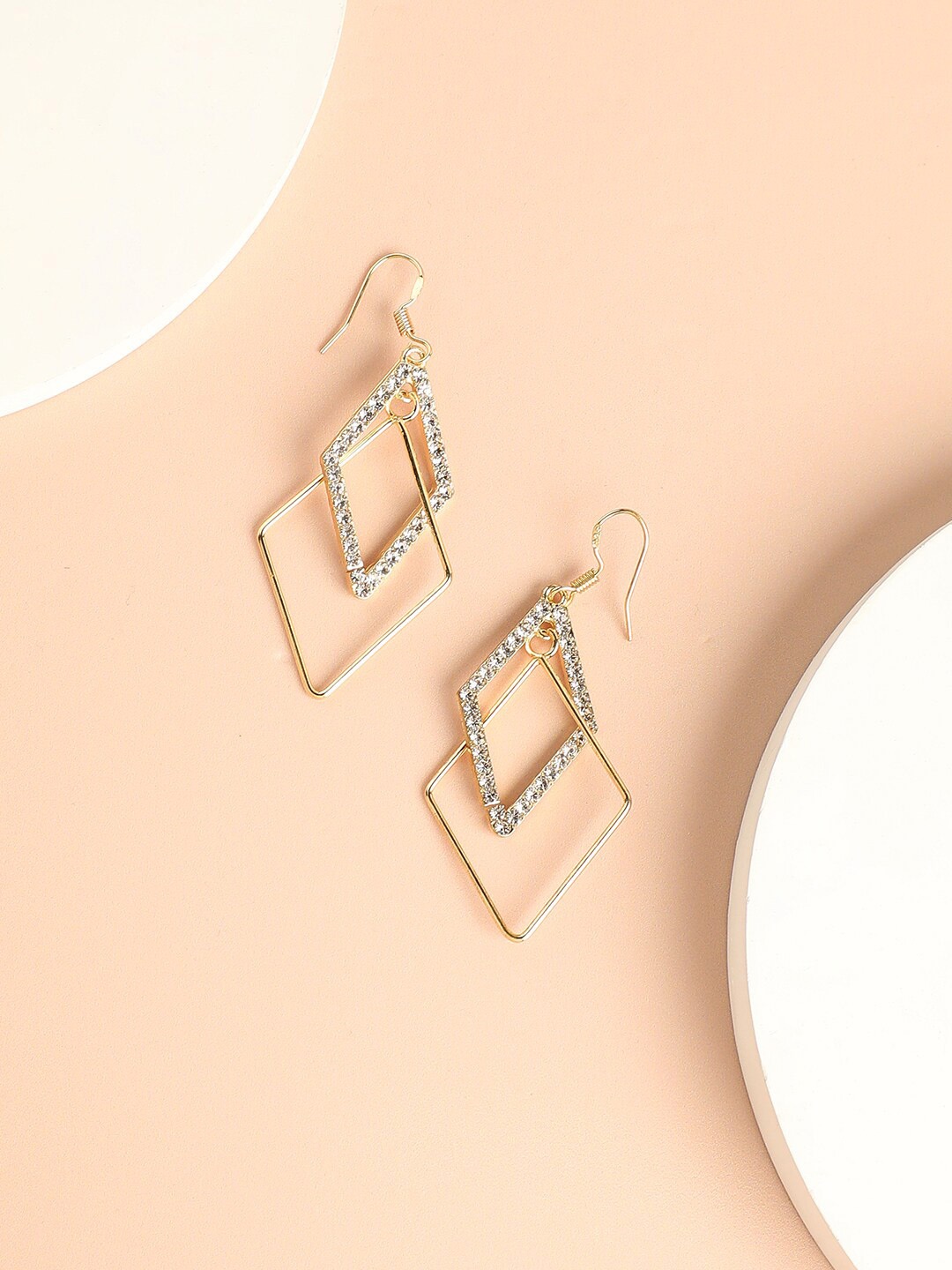 

SOHI Gold-Plated Contemporary Drop Earrings