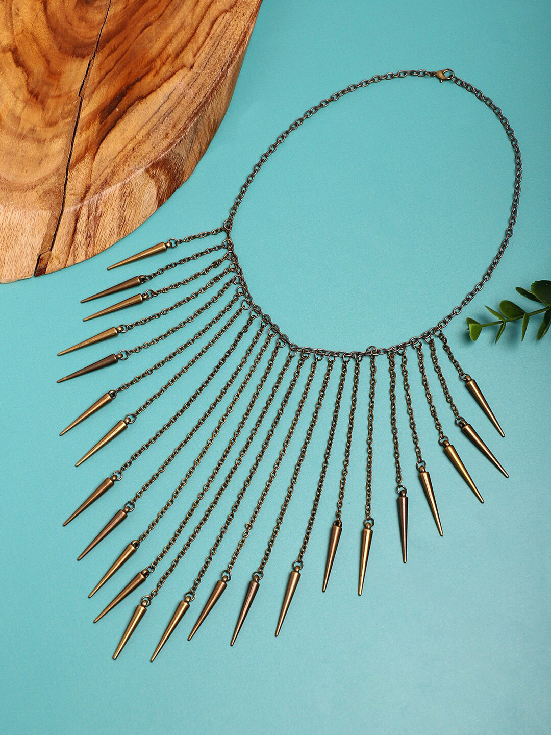 

SOHI Gold-Plated Statement Necklace