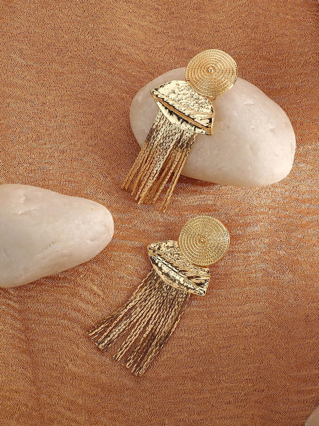 

SOHI Gold-Plated Contemporary Drop Earrings
