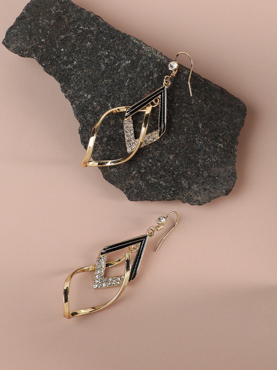 

SOHI Gold-Plated Contemporary Drop Earrings