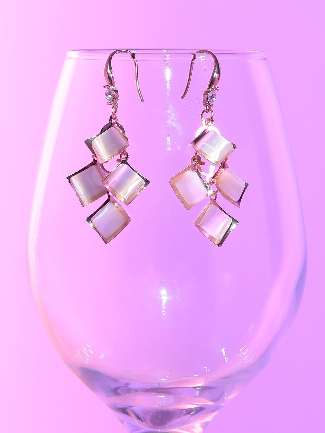 

SOHI Gold-Plated Contemporary Drop Earrings, White