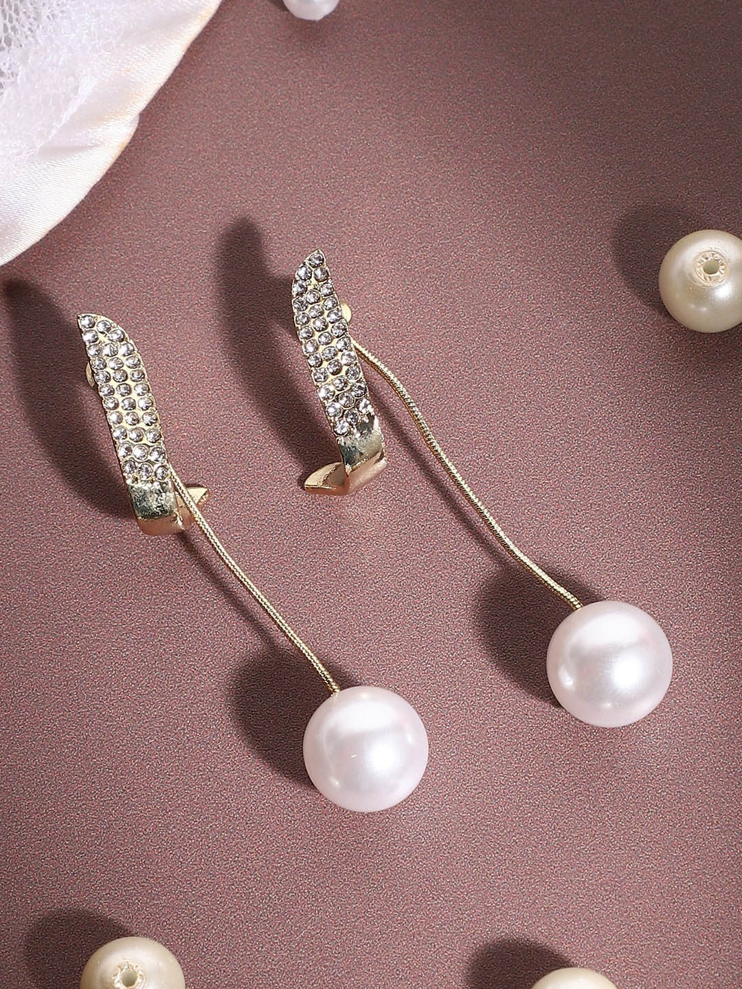

SOHI Silver-Plated Contemporary Drop Earrings