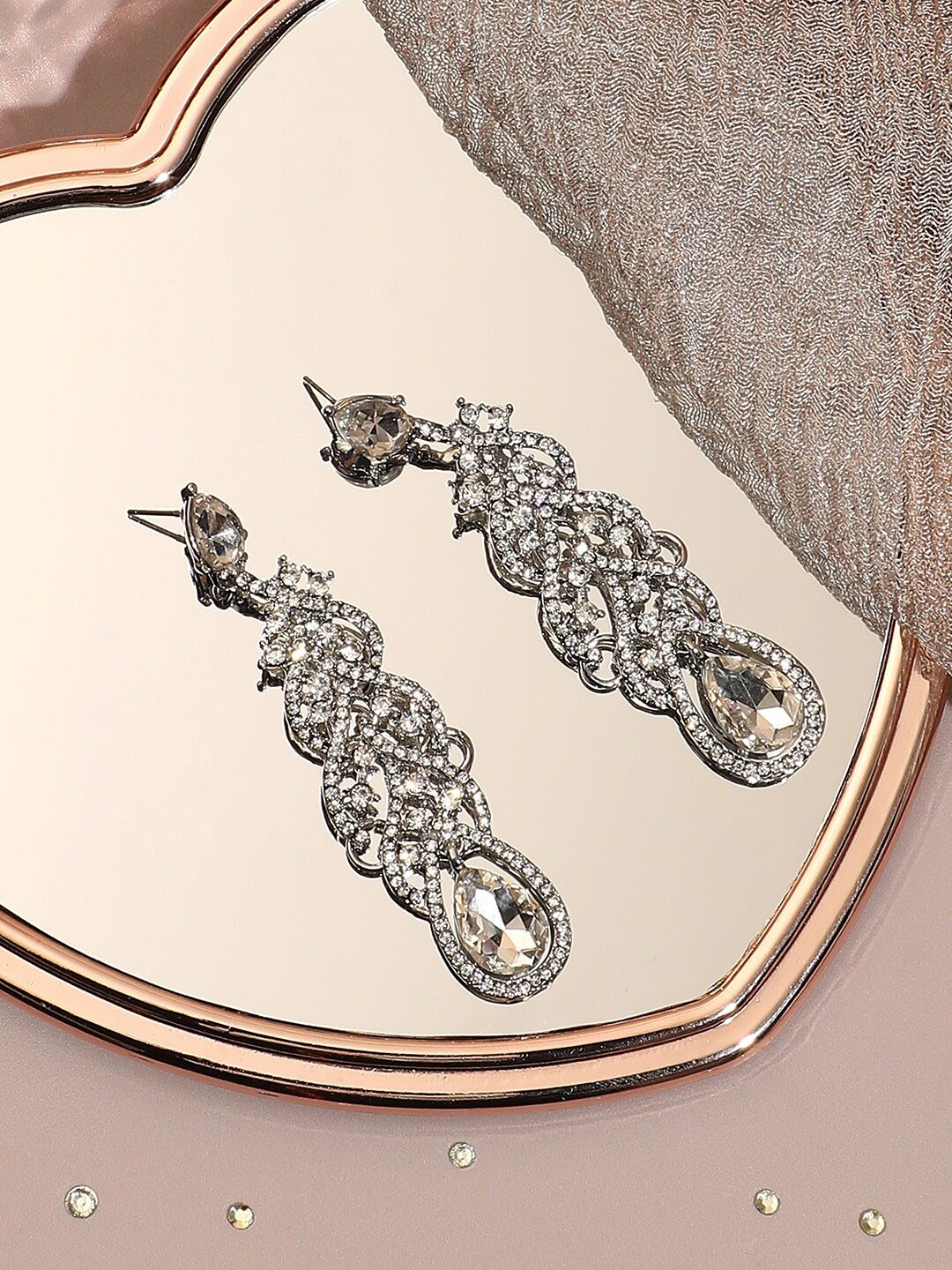 

SOHI Silver-Plated Contemporary Drop Earrings