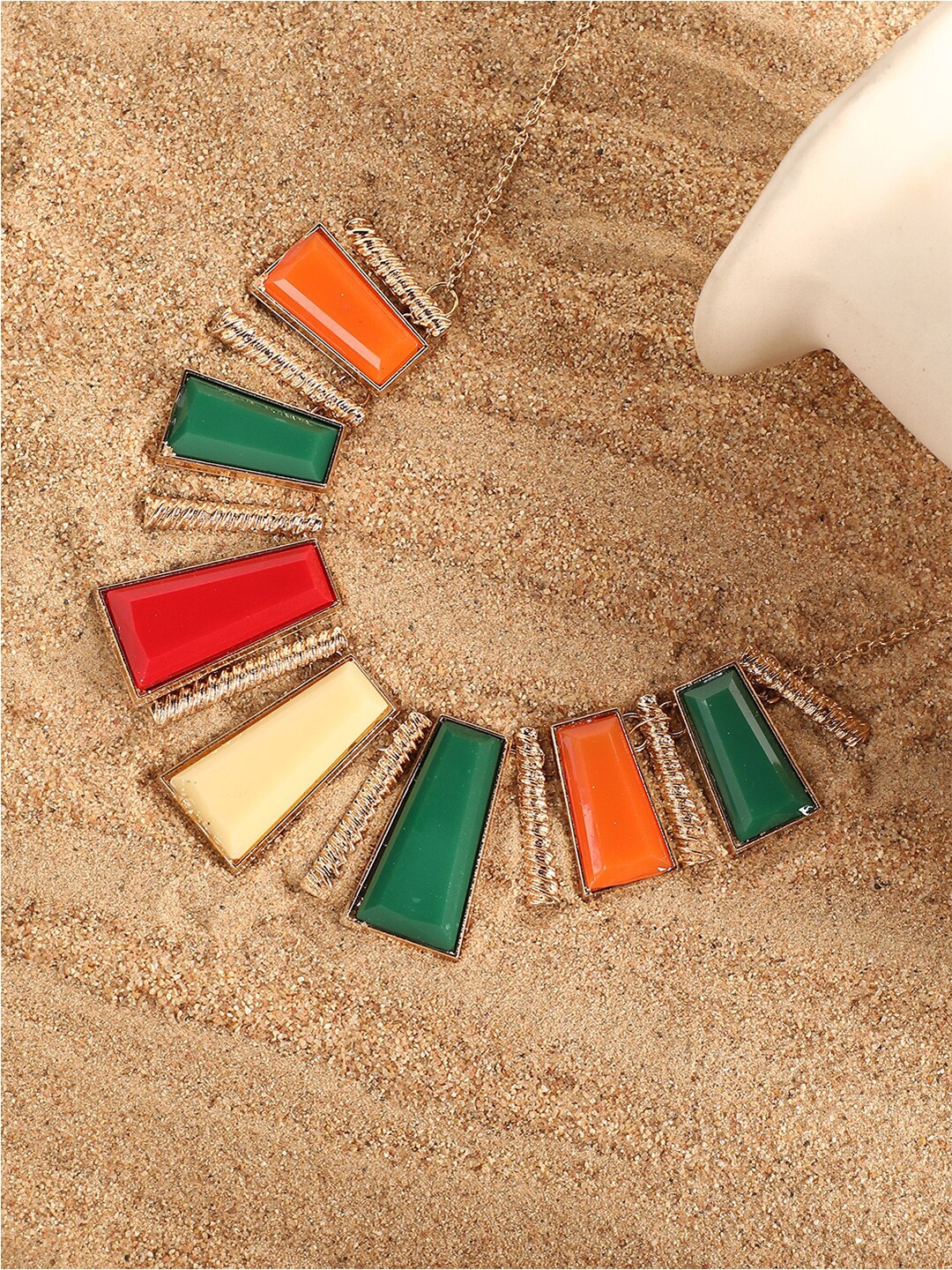 

SOHI Gold-Plated Necklace, Red