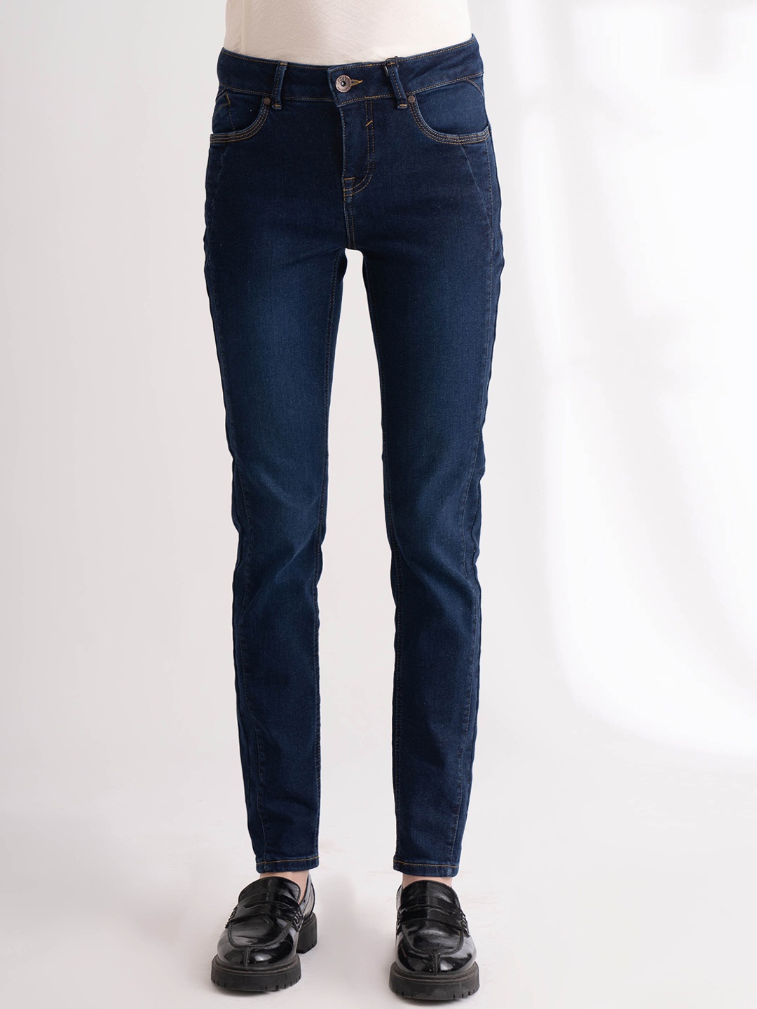

B.Copenhagen Women Comfort Slim Fit Jeans, Blue