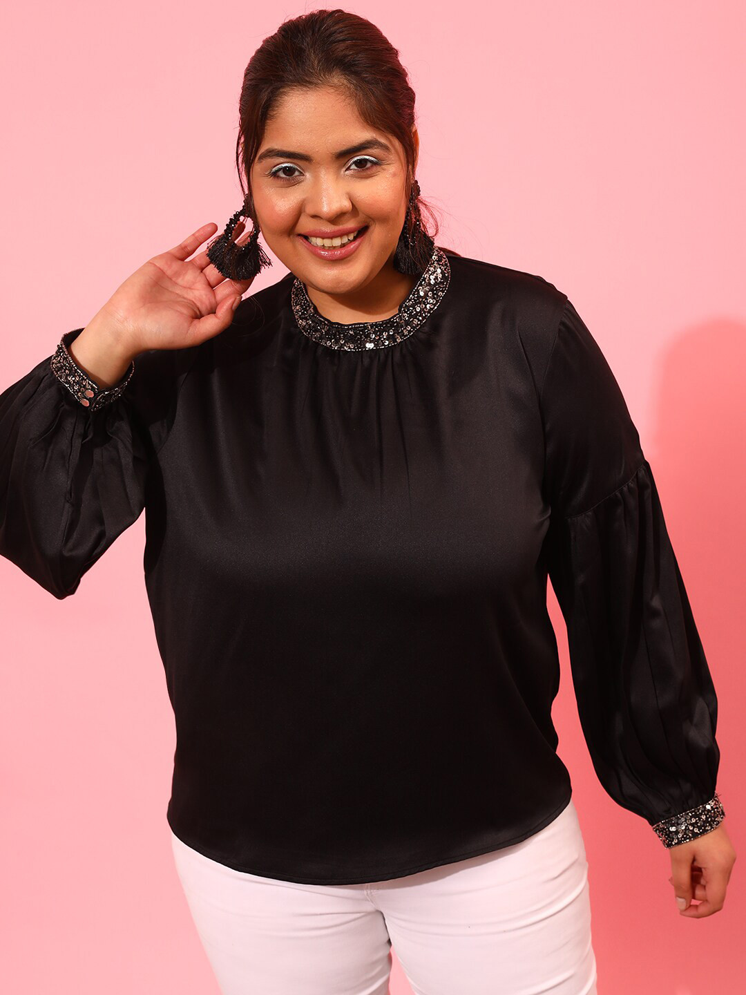 

CURVY STREET Round Neck Sequined Regular Top, Black