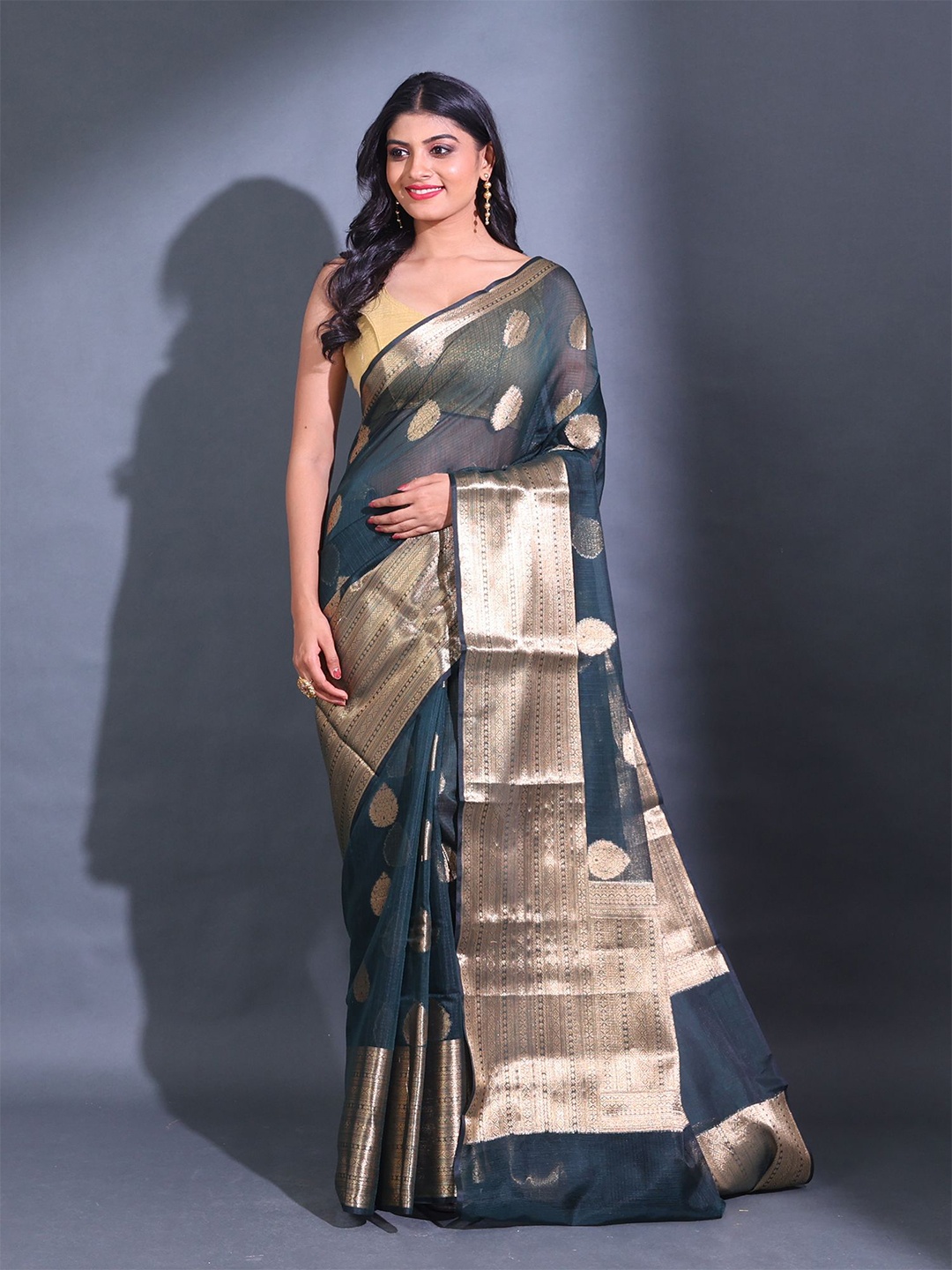 

Charukriti Ethnic Woven Design Zari Kota Saree, Green