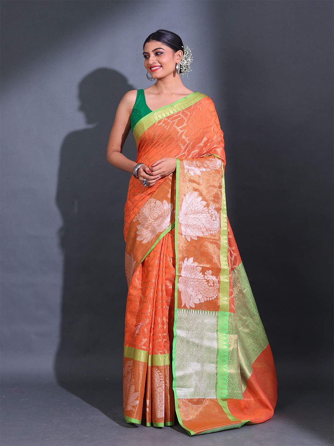 

Charukriti Geometric Zari Woven Design Zari Saree, Orange