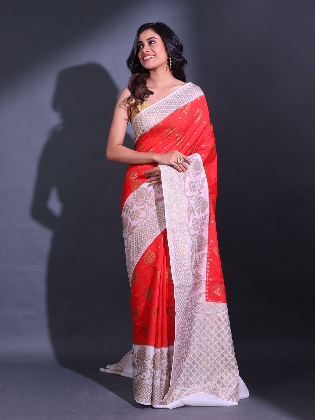 

Charukriti Woven Design Zari Silk Blend Saree, Red