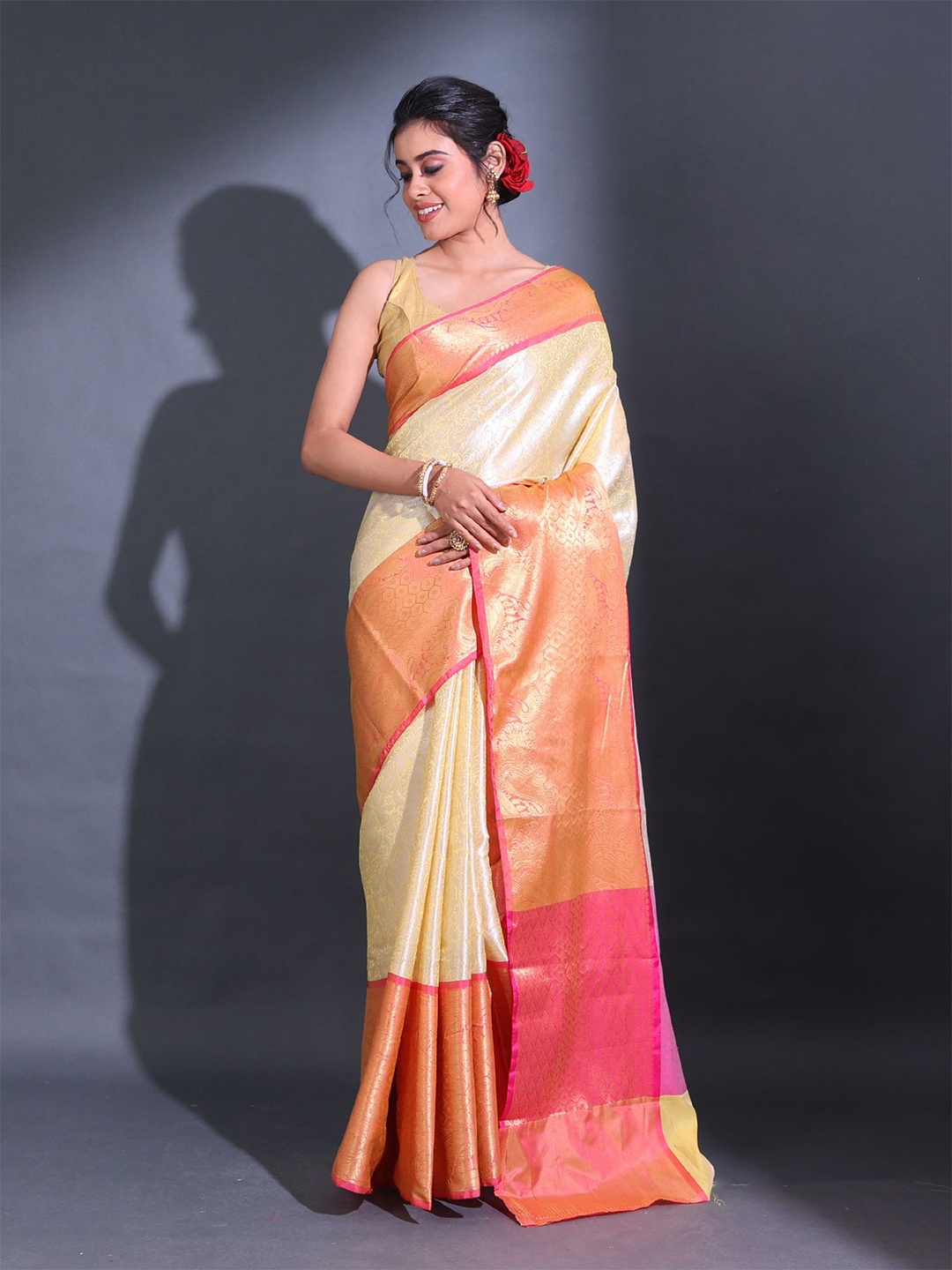 

Charukriti Woven Design Zari Silk Blend Kanjeevaram Saree, Yellow