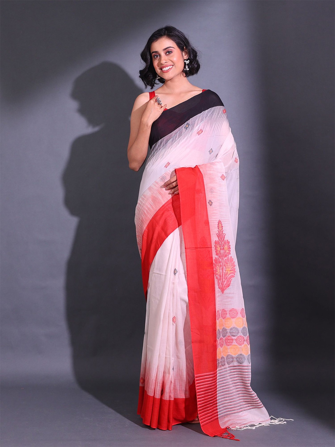 

Charukriti Ethnic Woven Design Pure Cotton Saree, White