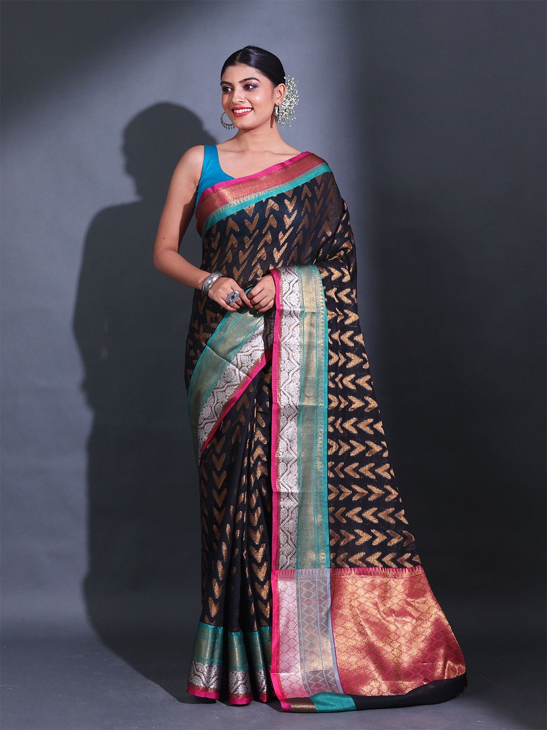 

Charukriti Ethnic Motifs Woven Design Zari Saree, Black