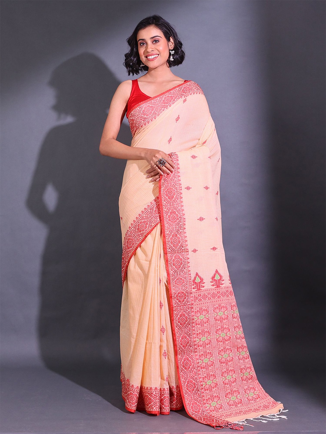 

Charukriti Ethnic Motif Woven Design Pure Cotton Saree, Peach