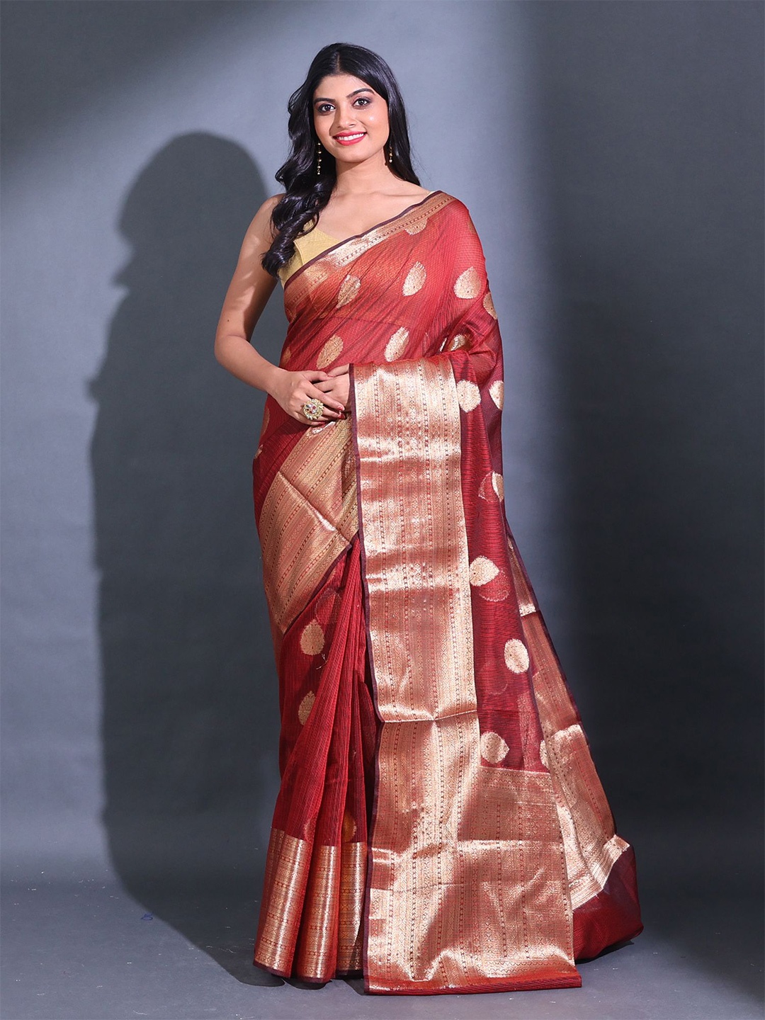 

Charukriti Ethnic Motif Woven Design Zari Kota Saree, Maroon