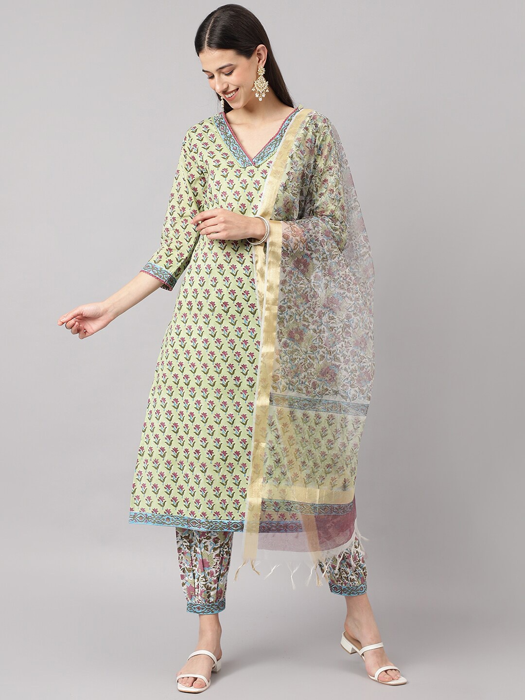 

Divena Floral Printed Pure Cotton Kurta With Harem Pants & Dupatta, Green