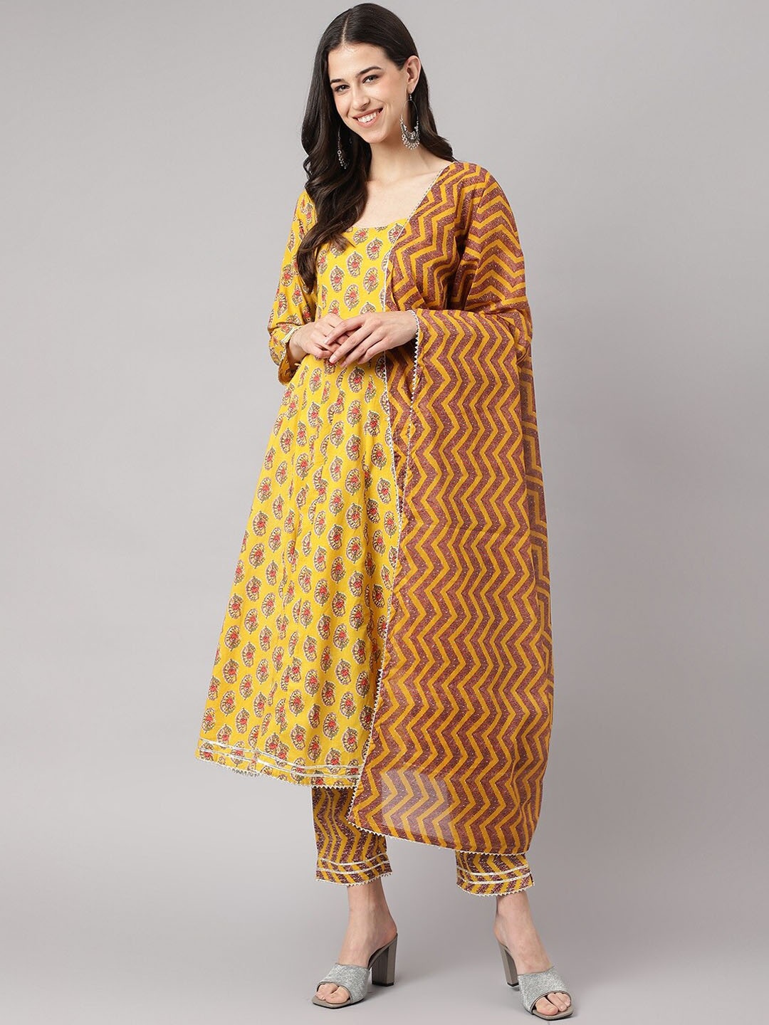 

Divena Floral Printed Gotta Patti A-Line Pure Cotton Kurta with Trousers & Dupatta, Yellow