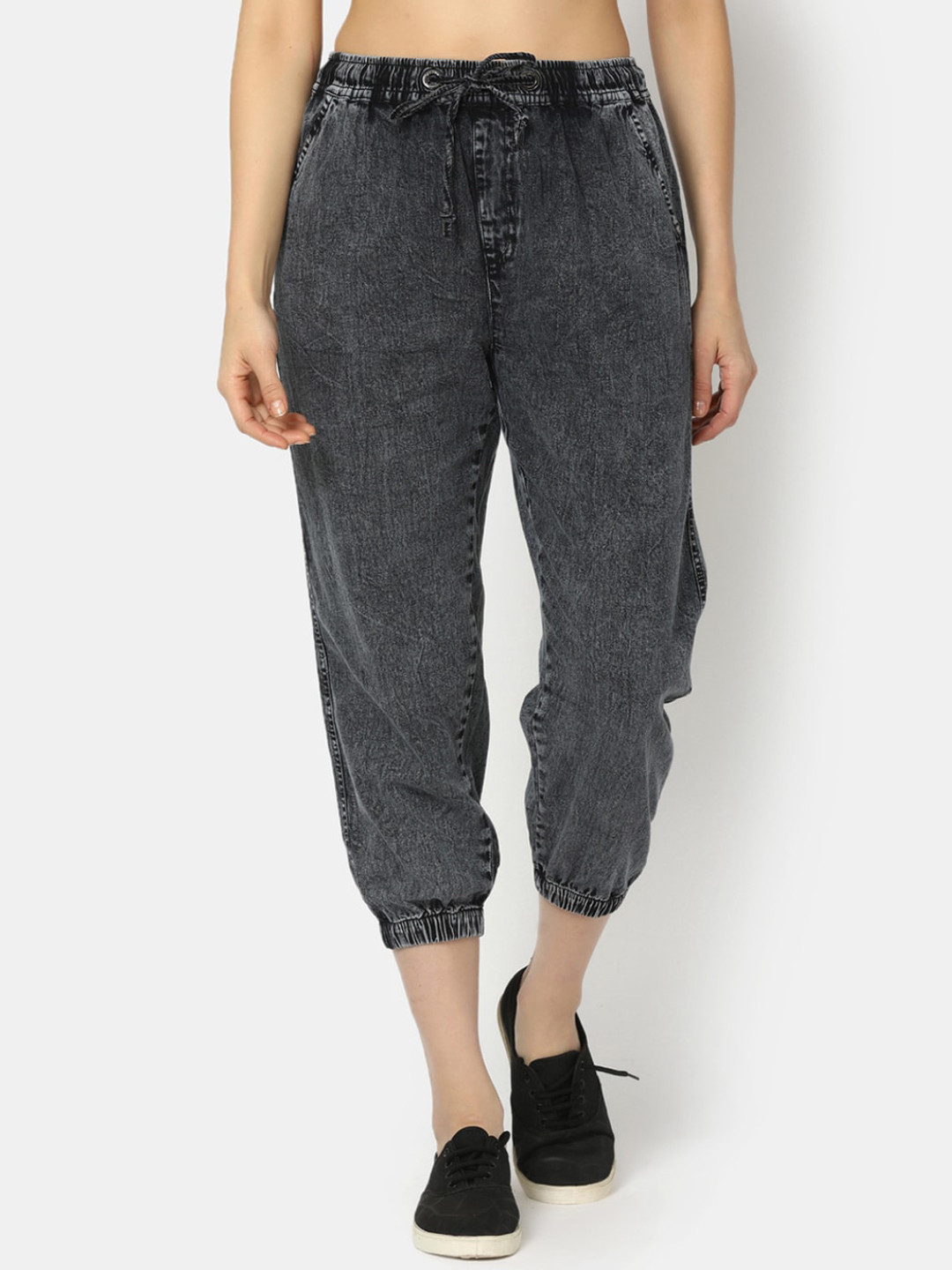 

V-Mart Women Elasticated Light Fade Cropped Cotton Joggers, Grey