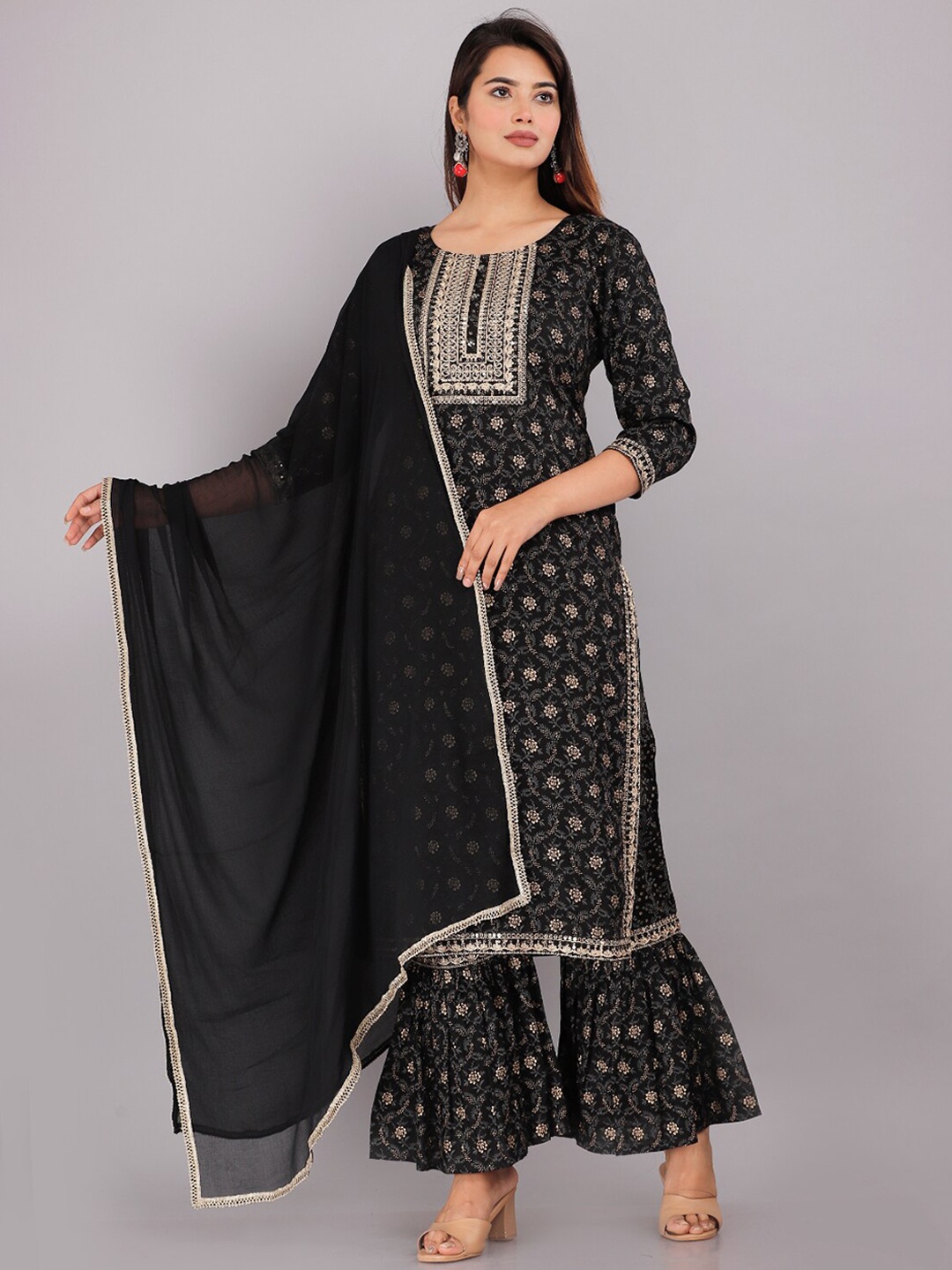 

HIGHLIGHT FASHION EXPORT Floral Printed Sequined Straight Kurta with Sharara & Dupatta, Black