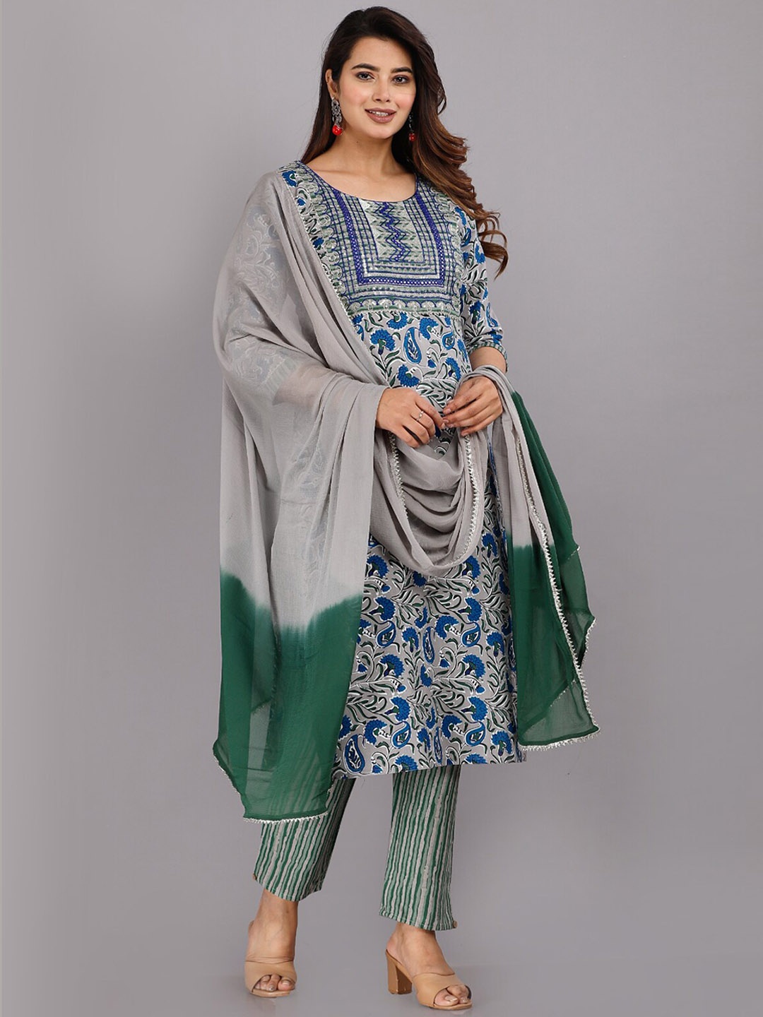 

HIGHLIGHT FASHION EXPORT Floral Printed Pure Cotton Kurta with Trousers & Dupatta, Grey