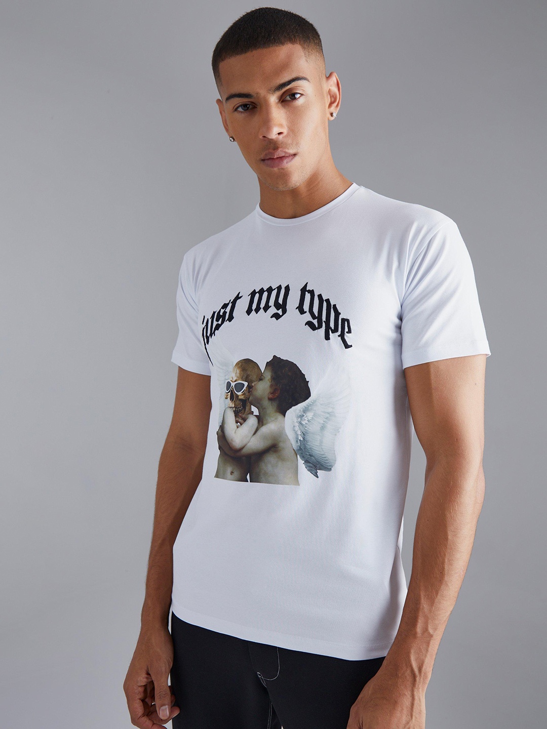 

boohooMAN Printed Embroidered Detail Muscle Fit T-shirt, White