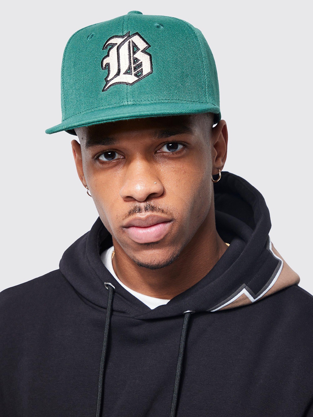

boohooMAN Embroidered Snapback Cap, Green