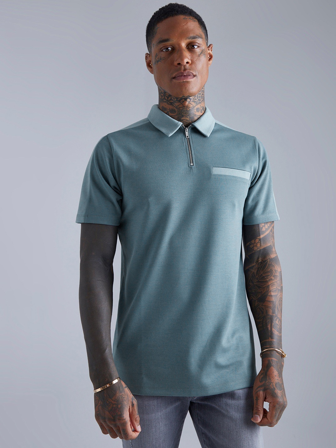 

boohooMAN Slim Fit Contrast Panel Polo Collar Slim Fit T-shirt, Blue