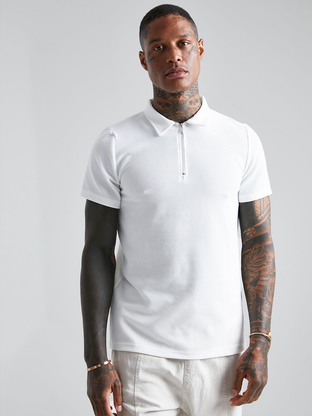 

boohooMAN Waffle Knit Polo Collar Slim Fit T-shirt, White