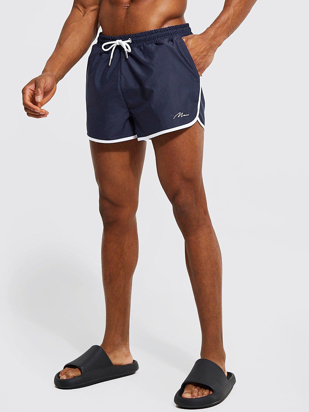 

boohooMAN Solid Swim Shorts, Navy blue