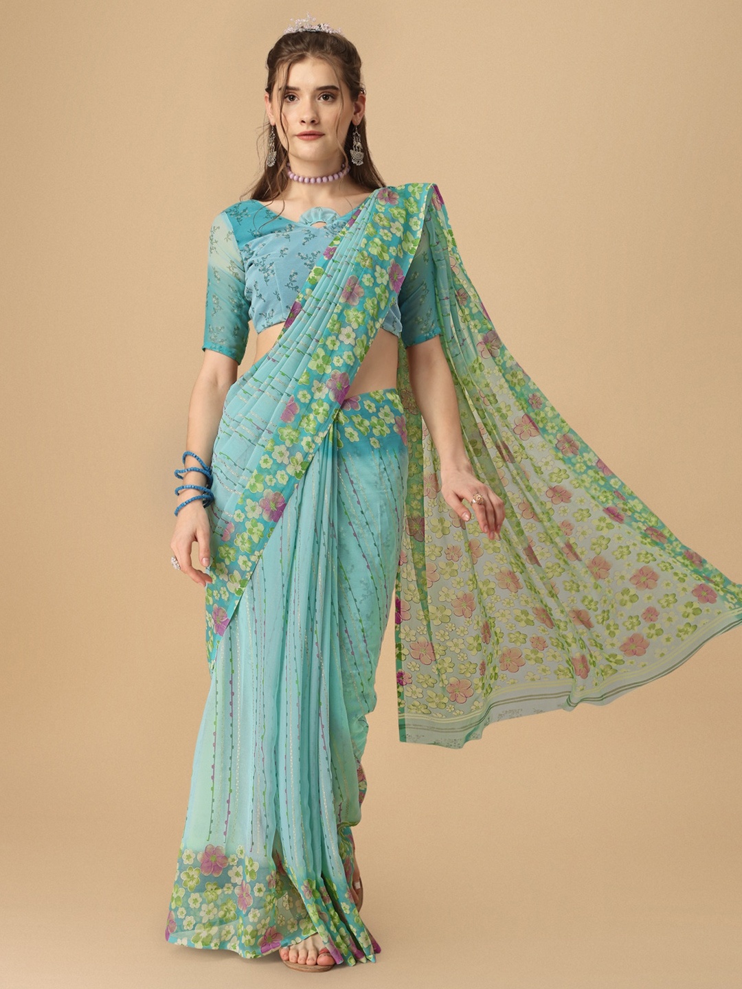 

Sangria Foiled Printed Chiffon Saree, Green