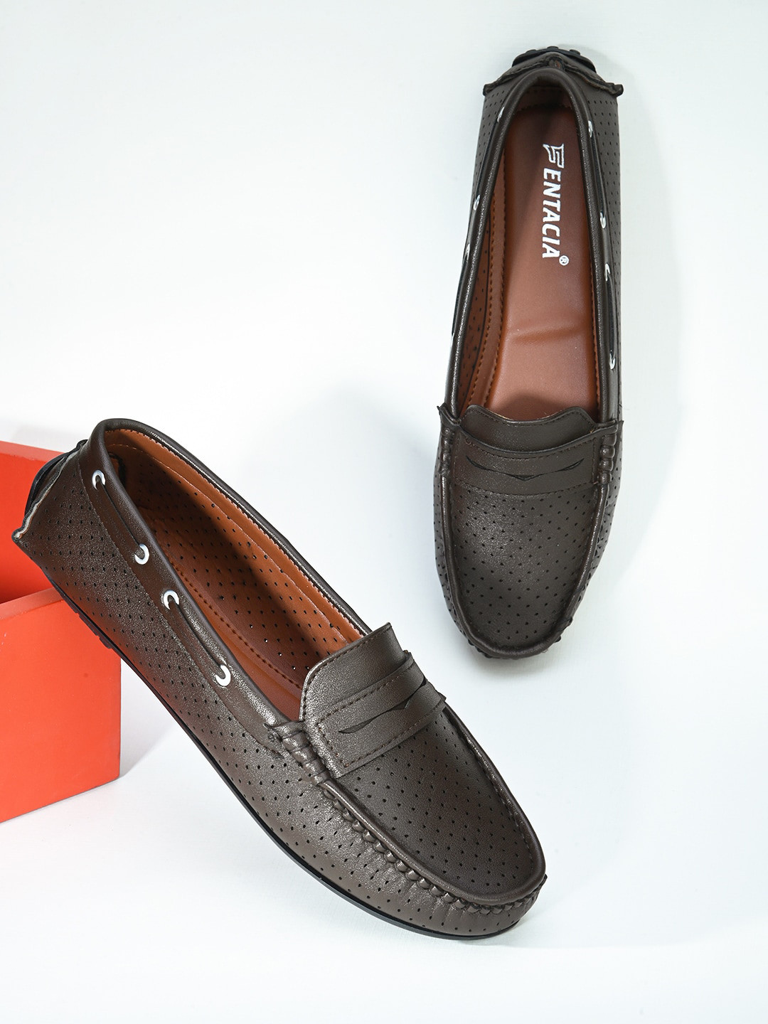 

Fentacia Women Perforated Loafers, Brown