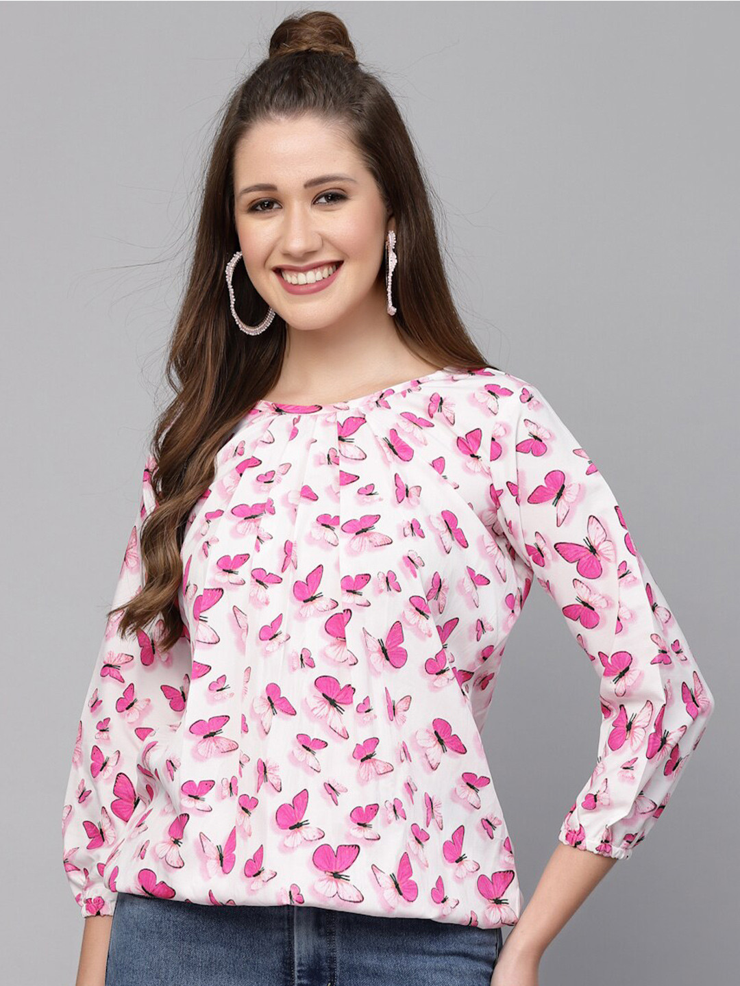

Selvia Round Neck Graphic Printed Regular Crepe Top, White