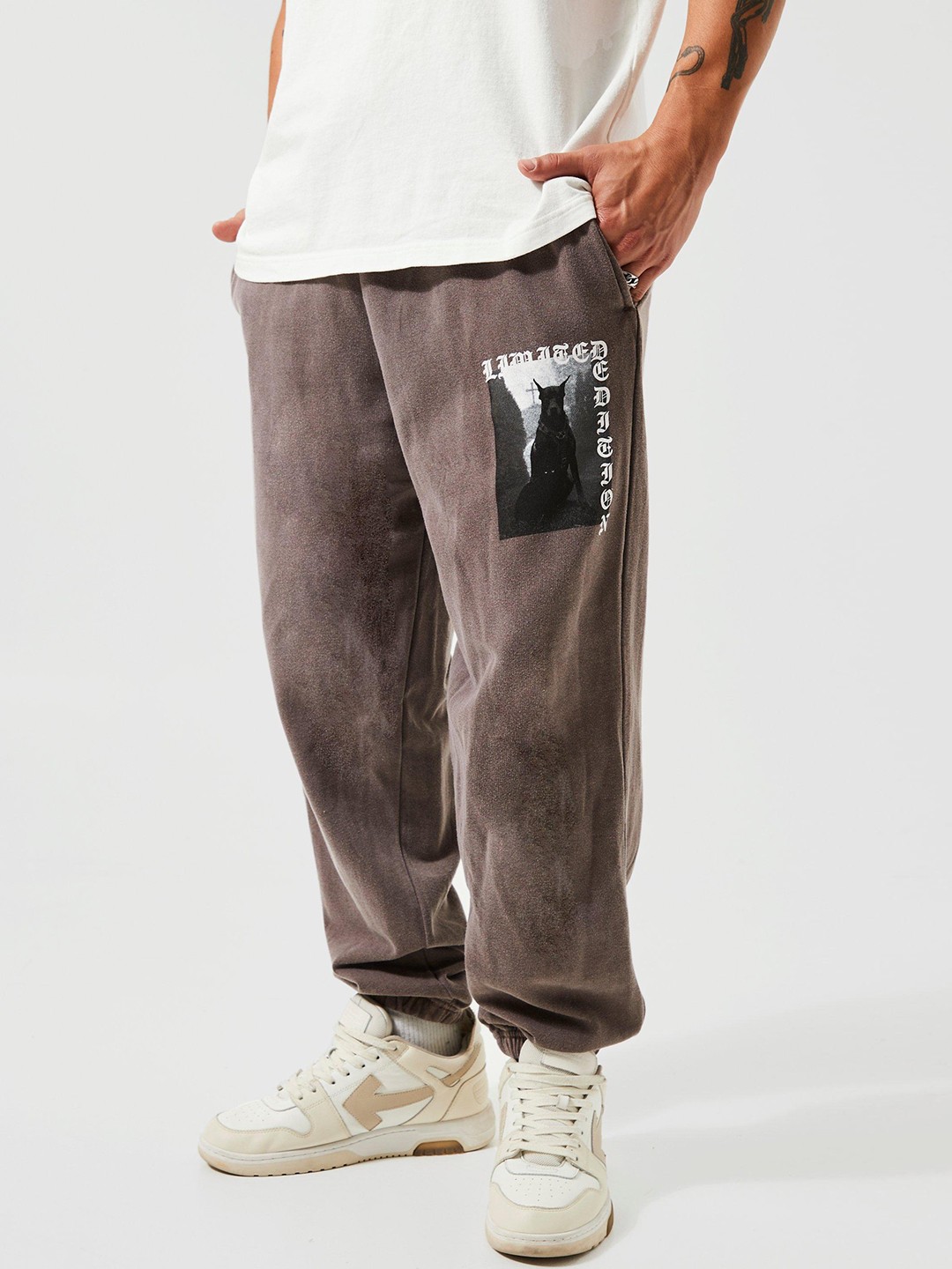 

boohooMAN Oversized Printed Jogger, Brown